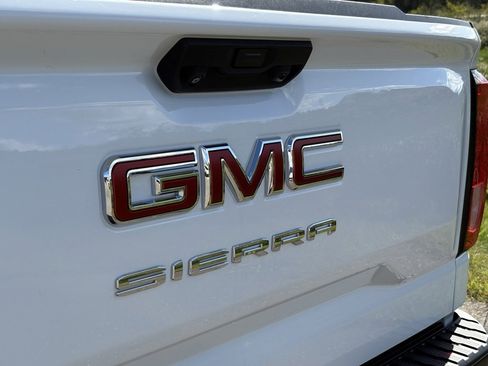 Used 2023 GMC Sierra 1500 Pro image 13