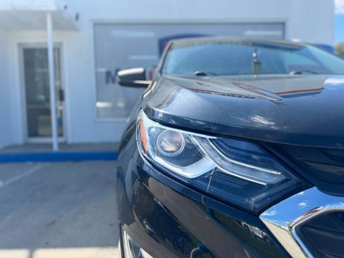 Used 2020 Chevrolet Equinox LS w/ LS Convenience Package image 11