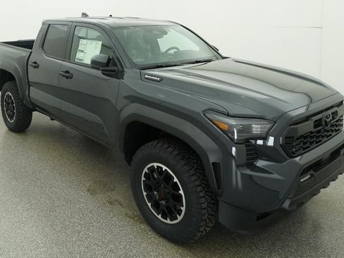 New 2026 Toyota Tacoma TRD Off-Road AWD/4WD image 13