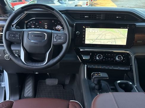 New 2026 GMC Sierra 1500 Denali Ultimate AWD/4WD image 7