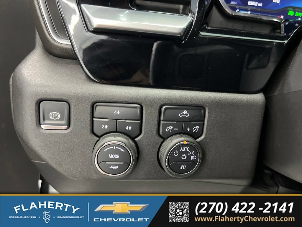 Used 2025 Chevrolet Silverado 2500 LT w/ Convenience Package AWD/4WD image 24