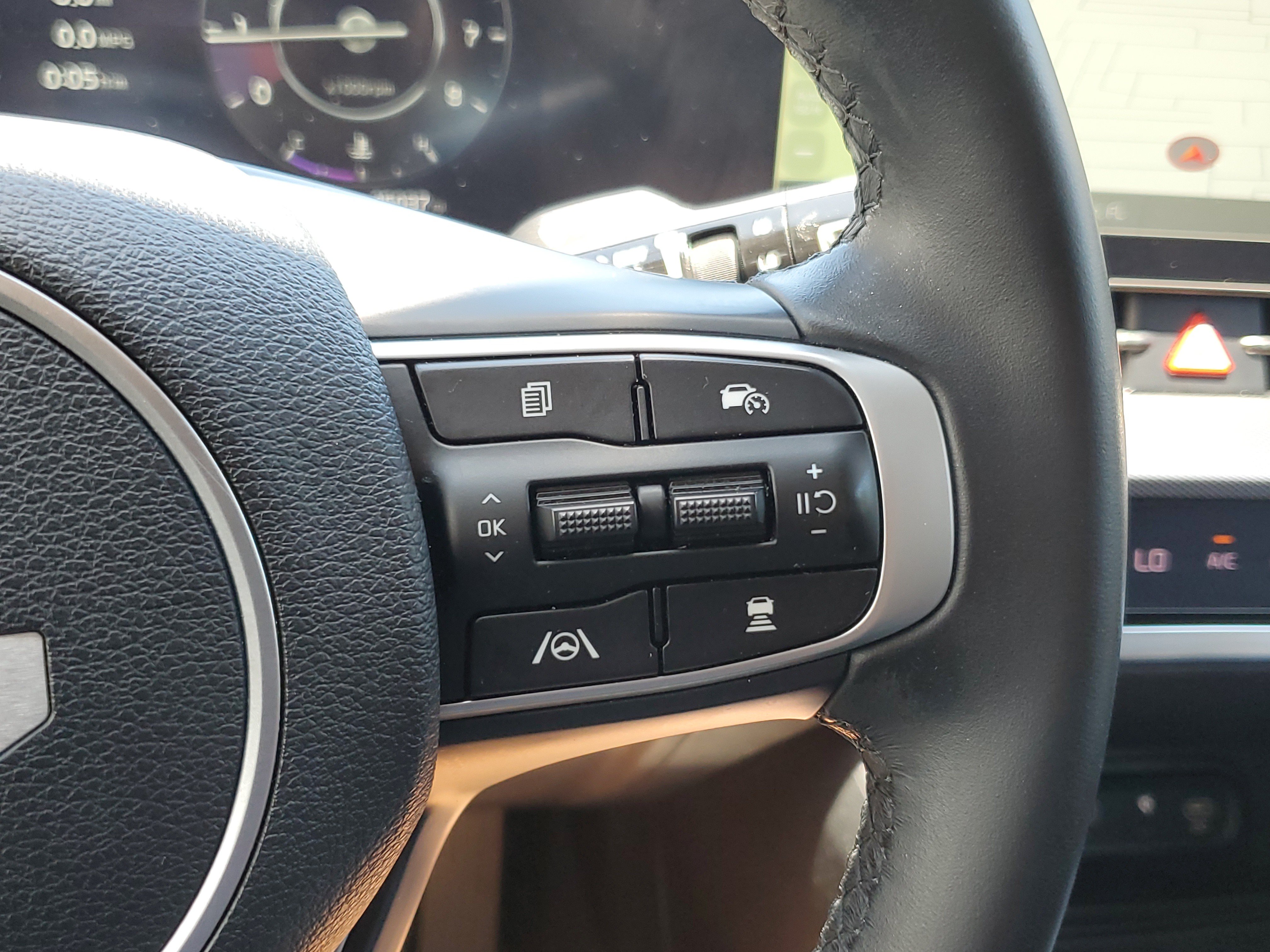 Used 2023 Kia Sportage SX FWD image 26
