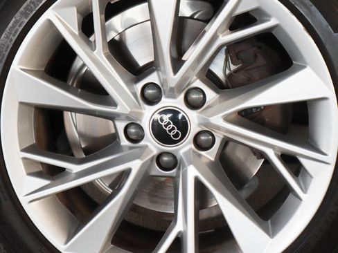 Used 2023 Audi A5 2.0T Premium Plus w/ Premium Plus image 4