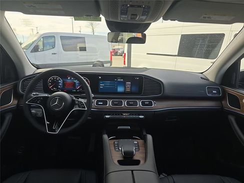Used 2026 Mercedes-Benz GLE 350 4MATIC image 19