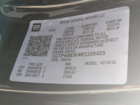 Used 2024 GMC Canyon Elevation w/ Convenience Package image 32