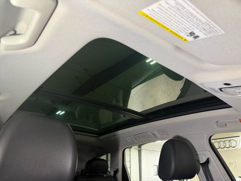 Used 2018 Audi Q7 2.0T Premium Plus w/ Premium Plus Package image 32