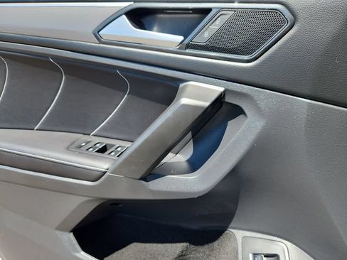 Certified 2024 Volkswagen Tiguan SE R-Line w/ MDO Package, Two-Row AWD/4WD image 6
