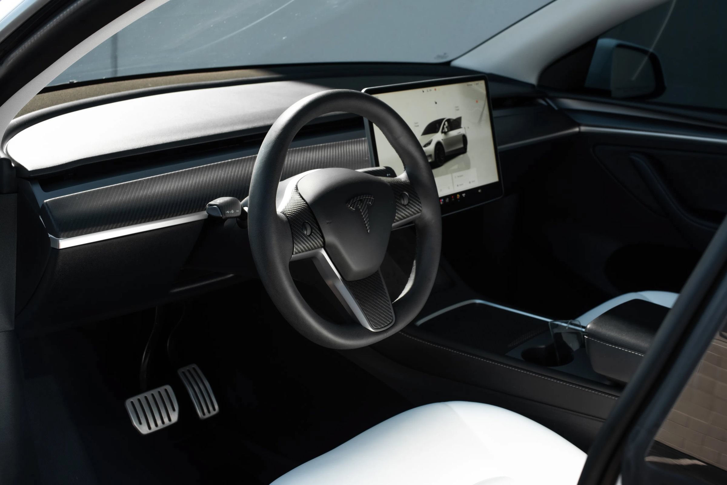 Used 2022 Tesla Model Y Performance AWD/4WD image 7
