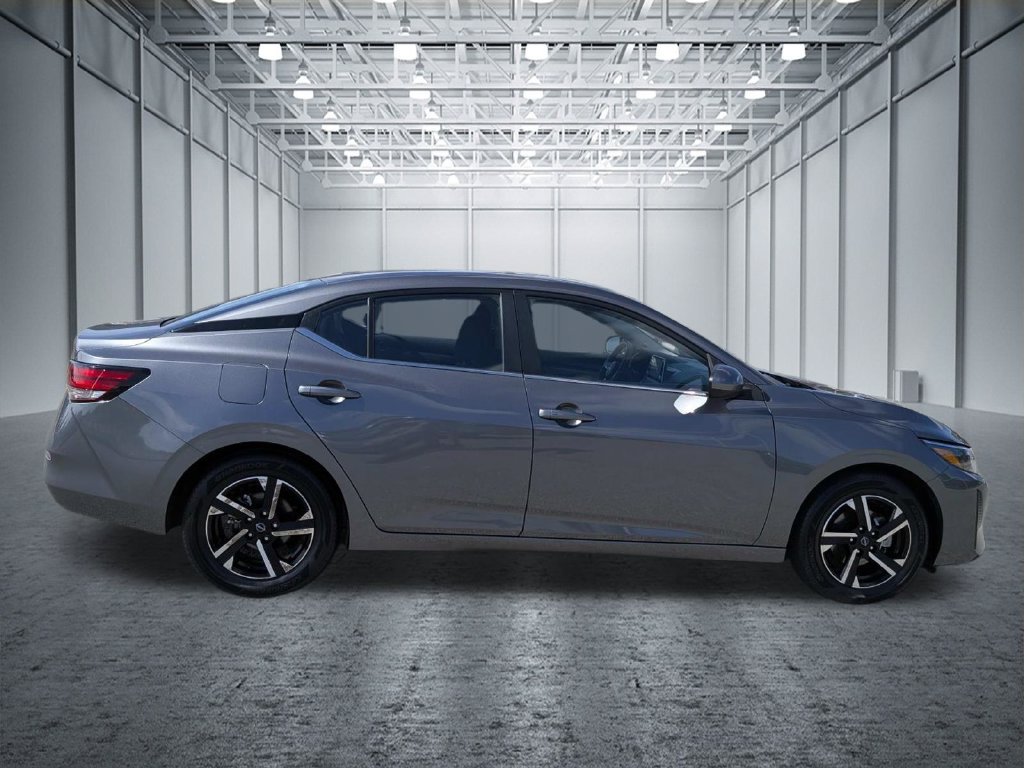Used 2025 Nissan Sentra SV FWD image 7