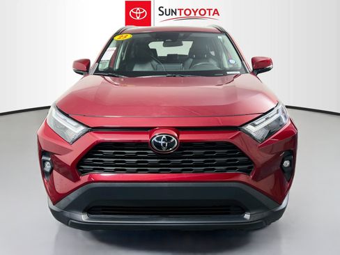 Used 2023 Toyota RAV4 XLE Premium FWD image 10