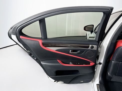 Used 2015 Lexus LS 460 Crafted Line image 27