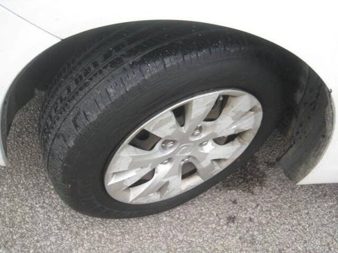 Used 2012 Honda Civic LX image 23