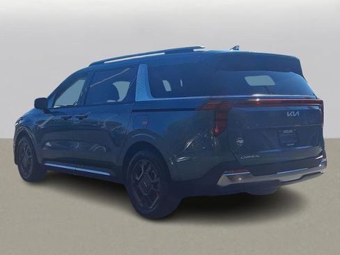 New 2026 Kia Carnival SX image 3