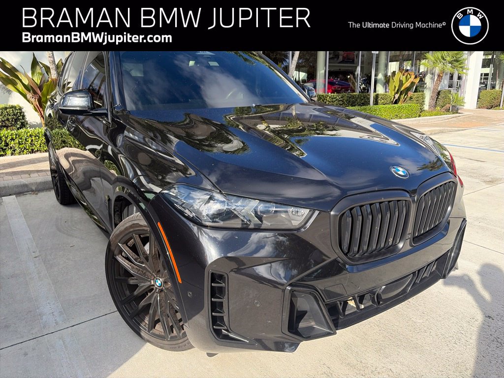 Certified 2025 BMW X5 xDrive40i w/ M Sport Package AWD/4WD image 1