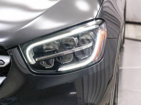 Used 2022 Mercedes-Benz GLC 300 image 11