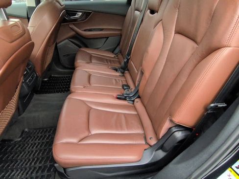 Used 2017 Audi Q7 3.0T Premium Plus image 20