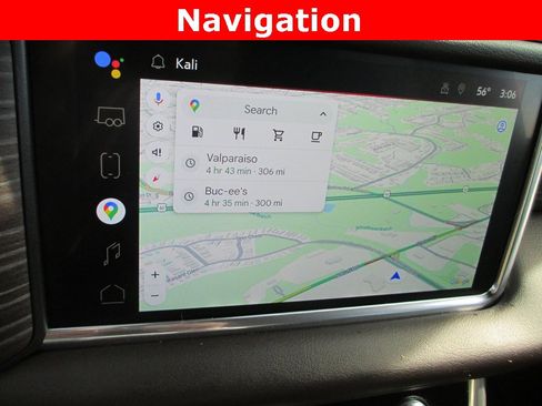 Used 2022 GMC Yukon XL Denali w/ Advanced Technology Package image 12