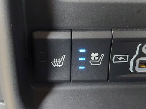 Used 2024 RAM 1500 Limited w/ Trailer Tow Group image 20