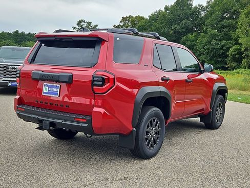 New 2026 Toyota 4Runner SR5 AWD/4WD image 3