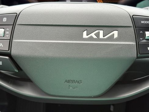 New 2026 Kia Sportage EX FWD image 22