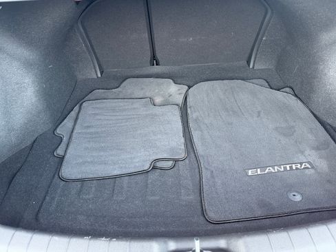 Used 2020 Hyundai Elantra Value Edition image 4