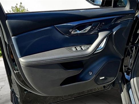 Used 2023 Chevrolet Blazer RS w/ Driver Confidence II Package image 22