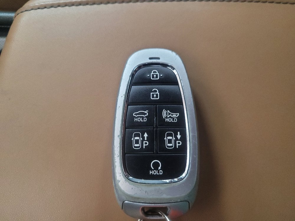 Used 2021 Hyundai Sonata Limited FWD image 32