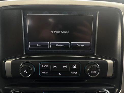 Used 2018 GMC Sierra 1500 SLE w/ SLE Value Package AWD/4WD image 42