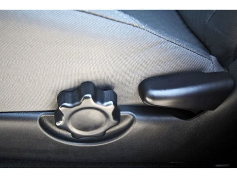 Used 2022 Toyota Tacoma SR RWD image 27
