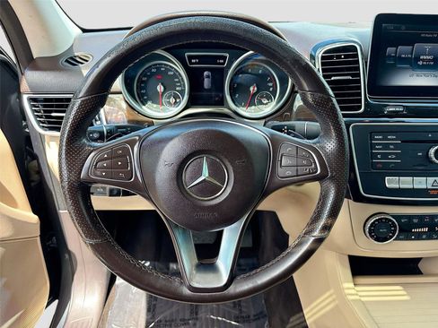 Used 2017 Mercedes-Benz GLE 350 w/ Premium 1 Package image 11