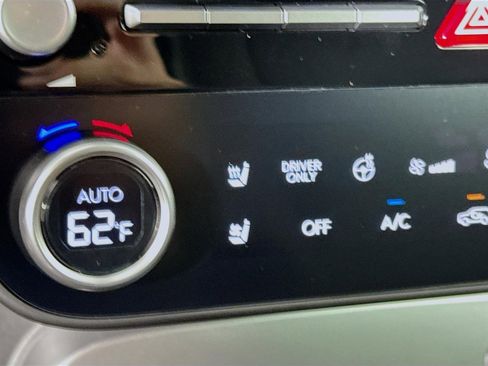 New 2026 Hyundai Ioniq 9 SEL image 21