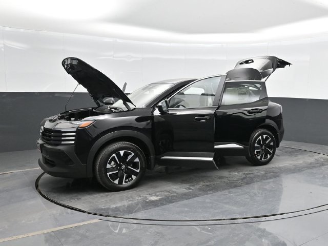 Used 2025 Nissan Kicks SV AWD/4WD image 39