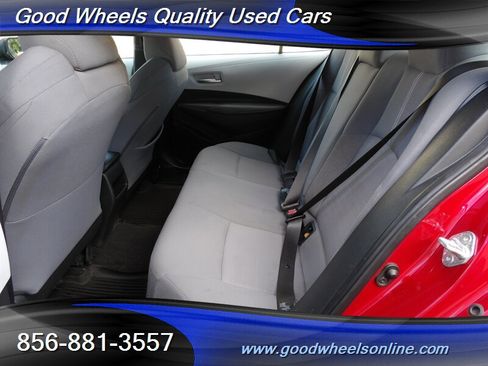 Used 2020 Toyota Corolla SE image 14