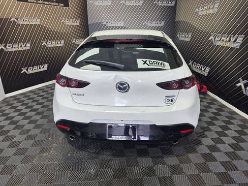 Used 2020 MAZDA MAZDA3 Hatchback FWD image 6
