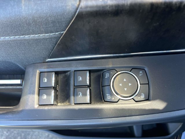 Used 2021 Ford F150 Lariat AWD/4WD image 19