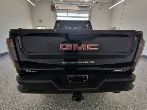 Used 2026 GMC Sierra 2500 AT4 w/ AT4 Premium Plus Package AWD/4WD image 4
