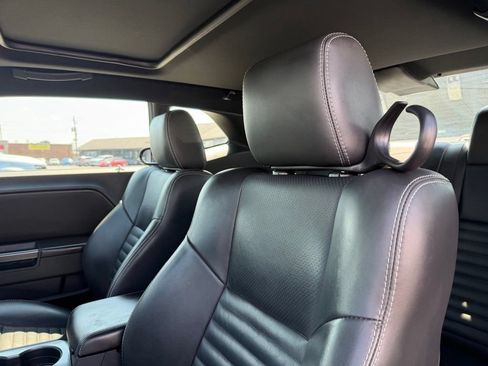 Used 2010 Dodge Challenger R/T RWD image 22