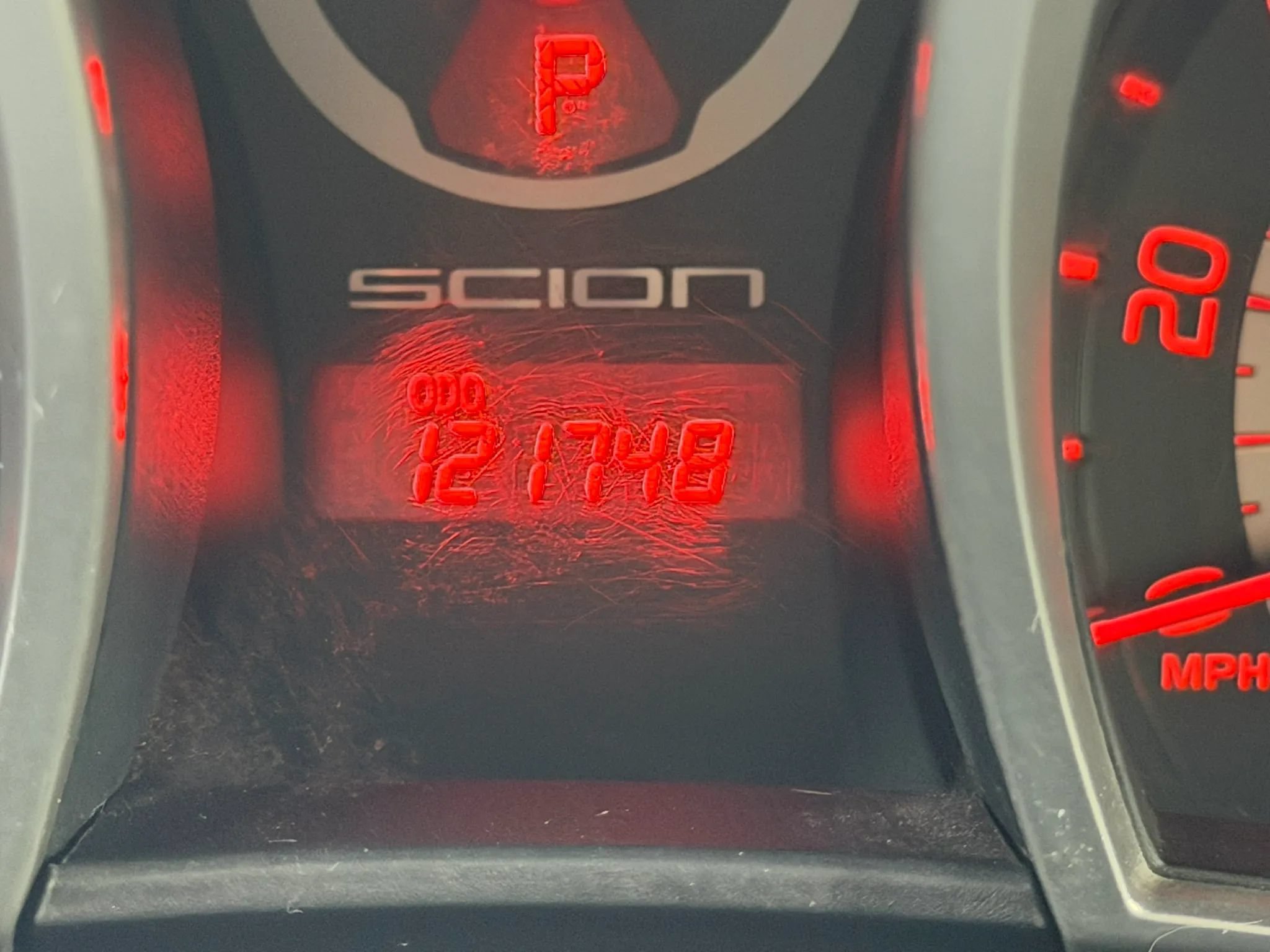 Used 2015 Scion tC FWD image 31
