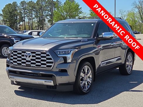Used 2024 Toyota Sequoia Capstone AWD/4WD image 2