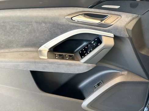 New 2025 Audi SQ5 Premium Plus image 15