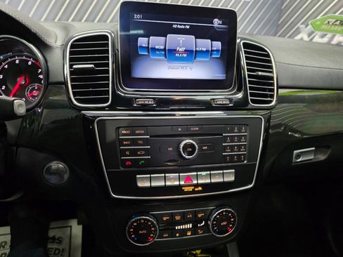 Used 2019 Mercedes-Benz GLS 450 GLS 450 AWD 4MATIC 4dr SUV image 22