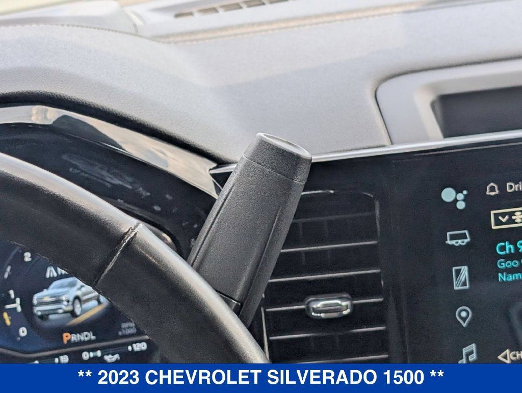 Used 2023 Chevrolet Silverado 1500 LT AWD/4WD image 26