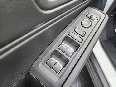 Used 2025 Honda Accord LX image 27