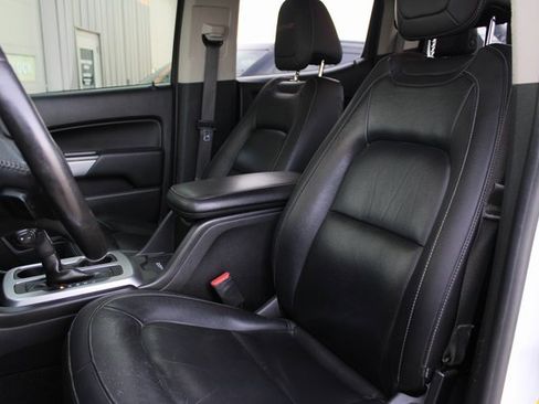 Used 2018 Chevrolet Colorado ZR2 image 28