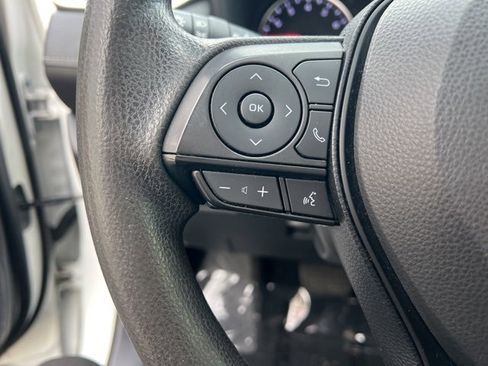 Certified 2019 Toyota RAV4 XLE image 21