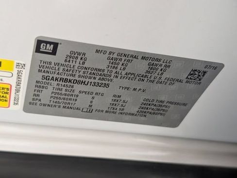 Used 2017 Buick Enclave Leather FWD image 34