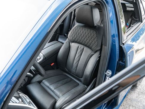 Used 2022 BMW X6 M50i w/ Executive Package AWD/4WD image 5