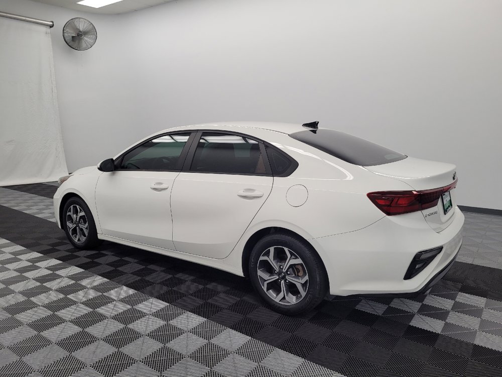 Used 2021 Kia Forte LXS FWD image 3