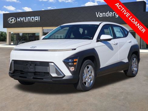 New 2026 Hyundai Kona SE image 2