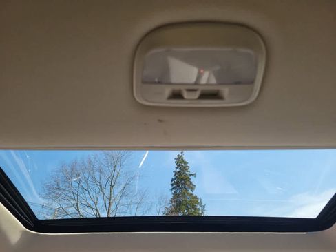 Used 2025 Subaru Outback Onyx Edition image 35